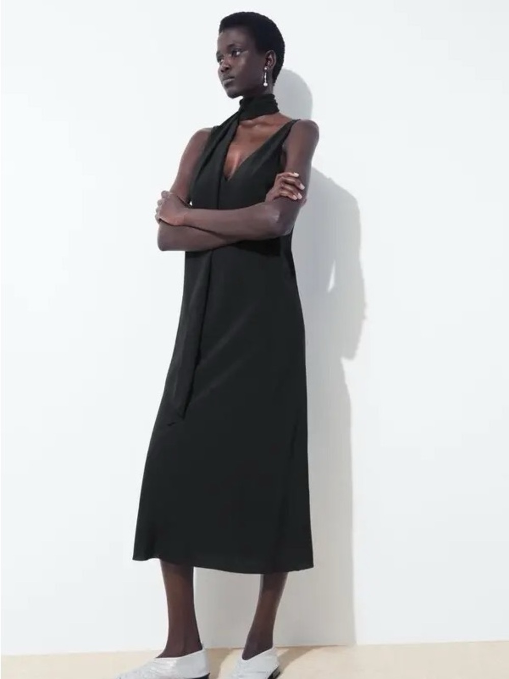 COS Black Sleeveless V-Neck Midi Dress with Neck Tie
